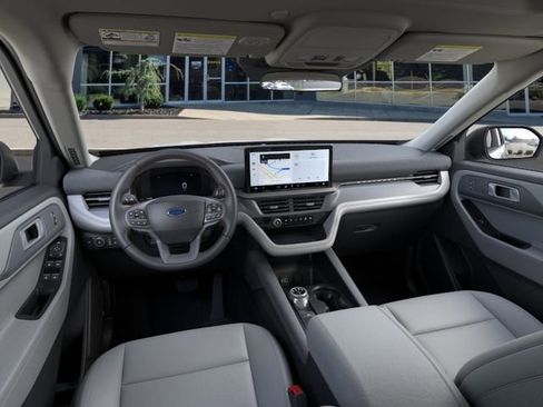New 2026 Ford Explorer Active w/ Active Comfort Package AWD/4WD image 9