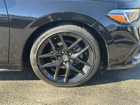 Used 2023 Honda Civic Sport image 10