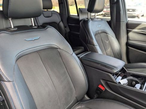 Used 2023 Jeep Grand Cherokee Trailhawk w/ Advanced Protech Group II image 34