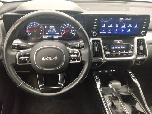 Used 2022 Kia Sorento SX AWD/4WD image 22