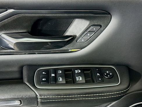 Used 2023 RAM 1500 Limited w/ Body Color Bumper Group AWD/4WD image 26