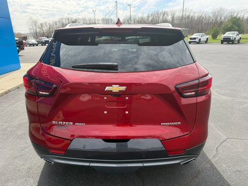 Used 2024 Chevrolet Blazer Premier w/ Driver Confidence II Package image 9