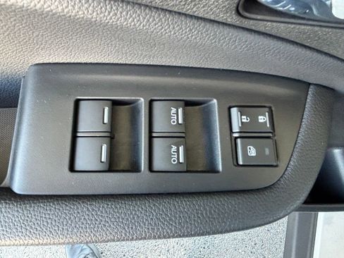 Used 2025 Honda Ridgeline Black Edition image 26