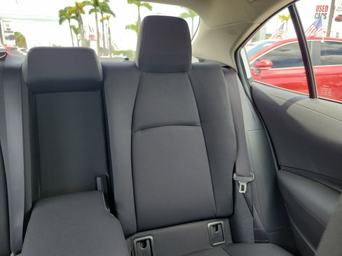 Used 2022 Toyota Corolla LE FWD image 22