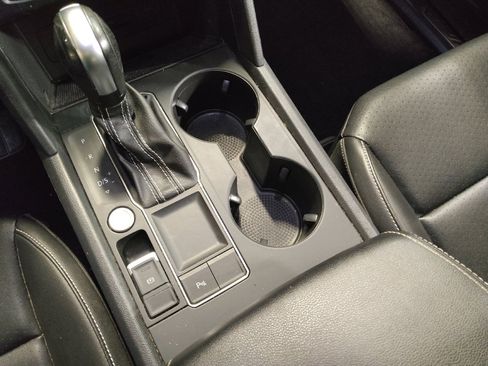 Used 2021 Volkswagen Atlas SE image 26