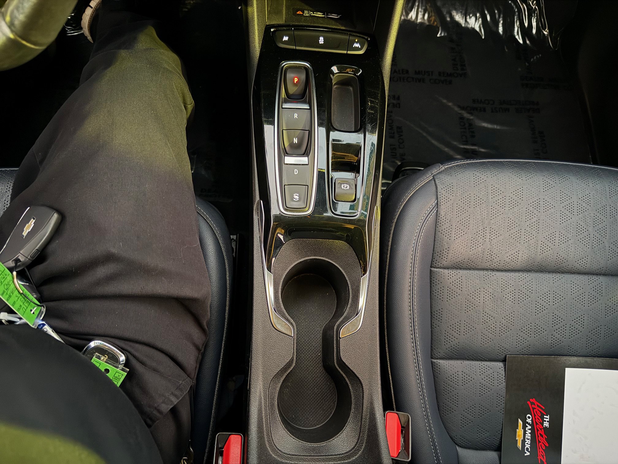 Used 2023 Chevrolet Bolt EUV LT w/ Convenience Package FWD image 32