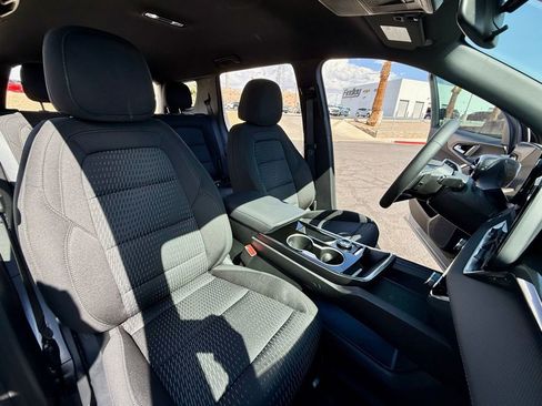 New 2026 Chevrolet Equinox LT image 43