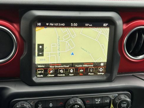 Used 2023 Jeep Gladiator Rubicon w/ LED Lighting Group AWD/4WD image 24