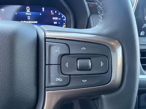 Used 2023 Chevrolet Tahoe High Country AWD/4WD image 28