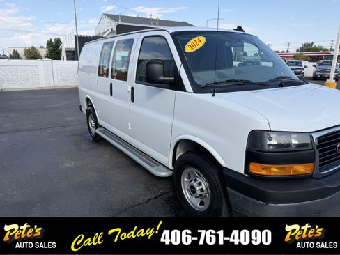 Used 2024 GMC Savana 2500 w/ Driver Convenience Package RWD image 18