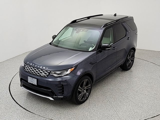 New 2026 Land Rover Discovery Limited Edition AWD/4WD image 13