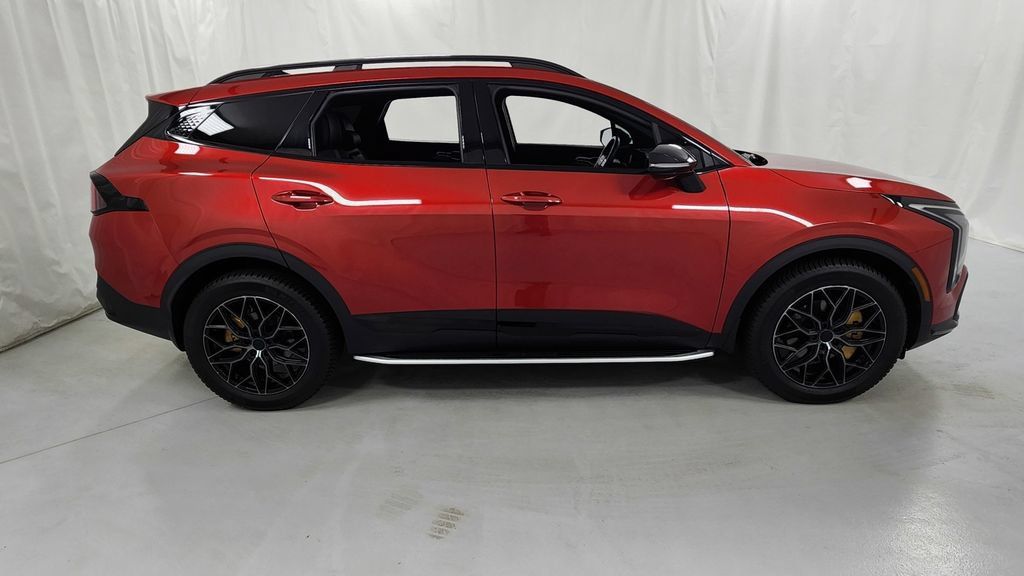 Used 2026 Kia Sportage X-Line w/ X-Line Premium Package AWD/4WD image 2