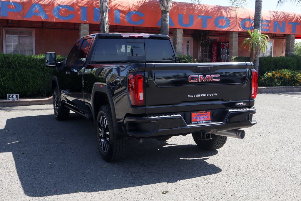 Used 2023 GMC Sierra 2500 AT4 w/ AT4 Preferred Package AWD/4WD image 6