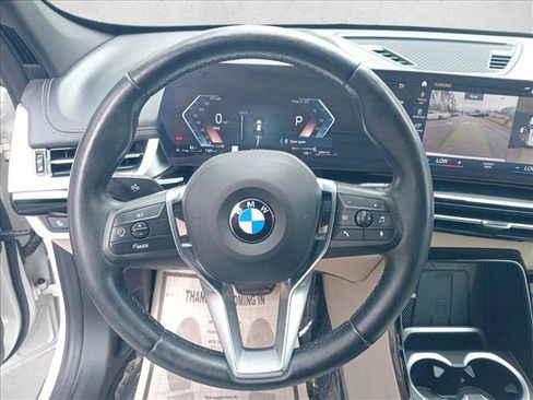 Used 2023 BMW X1 xDrive28i w/ Premium Package image 16