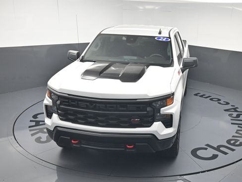 Used 2024 Chevrolet Silverado 1500 Custom Trail Boss w/ LPO, Dark Essentials Package AWD/4WD image 30
