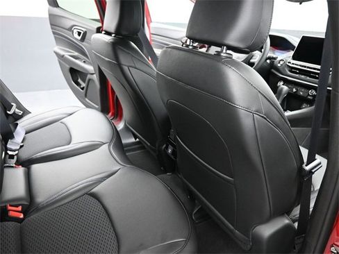 New 2026 Jeep Compass Latitude image 20