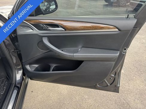 Used 2019 BMW X4 xDrive30i w/ Premium Package image 16