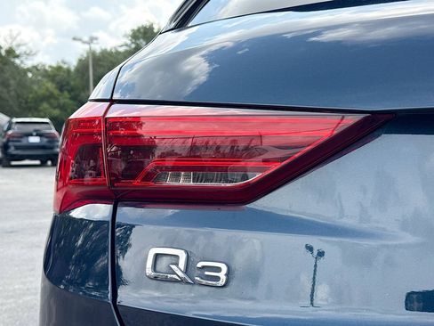 Used 2019 Audi Q3 2.0T Premium Plus w/ Premium Plus Package AWD/4WD image 10