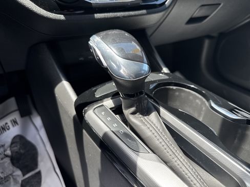 Certified 2024 Buick Envista Sport Touring w/ Advanced Safety Package FWD image 27
