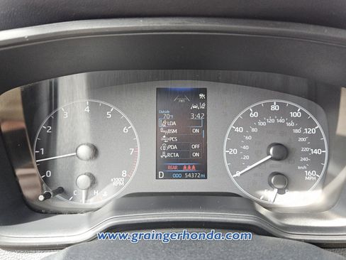 Used 2024 Toyota Corolla LE w/ LE Convenience Package FWD image 21