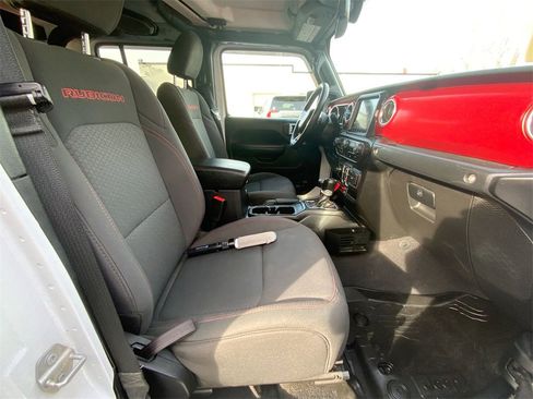 Used 2020 Jeep Gladiator Rubicon w/ Dual Top Group image 28