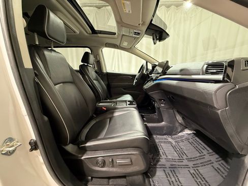 Used 2025 Honda Odyssey Touring image 24