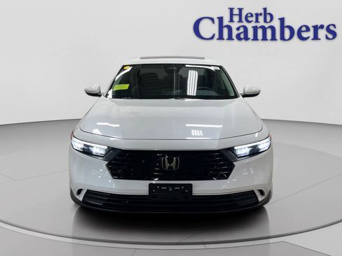 Used 2023 Honda Accord EX image 2