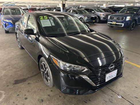 Used 2025 Nissan Sentra SV w/ All-Weather Package image 29