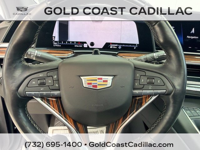 Used 2024 Cadillac Escalade Premium Luxury AWD/4WD image 27