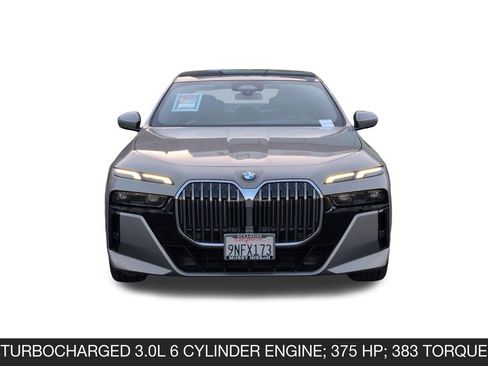 Used 2025 BMW 740i RWD image 4