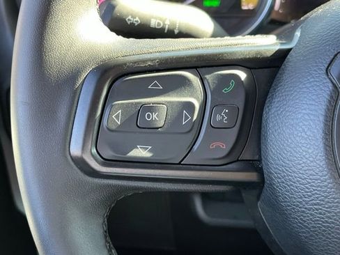 Used 2023 Jeep Wrangler Unlimited w/ Sun & Screen Package AWD/4WD image 18