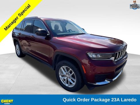 Used 2023 Jeep Grand Cherokee L Laredo image 1