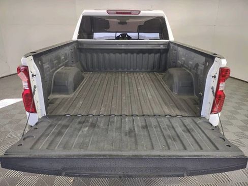 Used 2023 Chevrolet Silverado 1500 W/T w/ Trailering Package image 7
