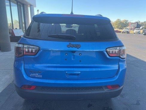 New 2026 Jeep Compass Latitude image 22