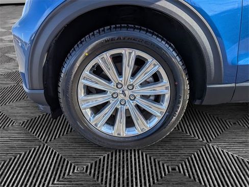 Used 2021 Ford Explorer Limited w/ Hybrid Equipment Group 310A image 9