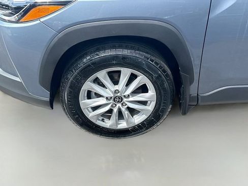 Used 2024 Toyota Corolla Cross LE FWD image 29
