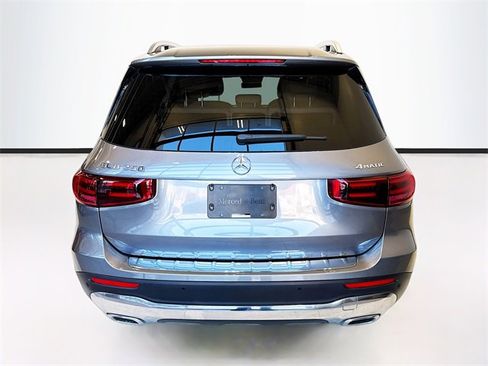Certified 2025 Mercedes-Benz GLB 250 4MATIC image 6
