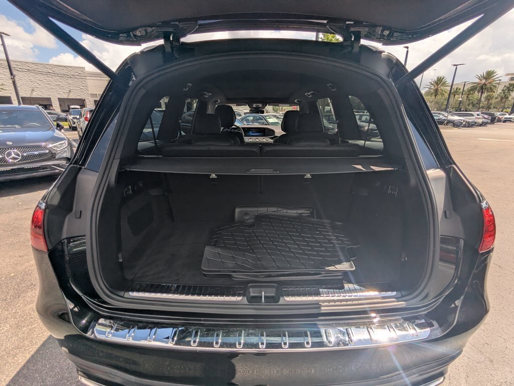 Certified 2025 Mercedes-Benz GLS 580 4MATIC image 26