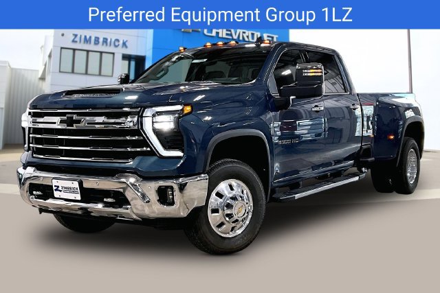 Certified 2026 Chevrolet Silverado 3500 LTZ w/ LTZ Plus Package AWD/4WD image 3