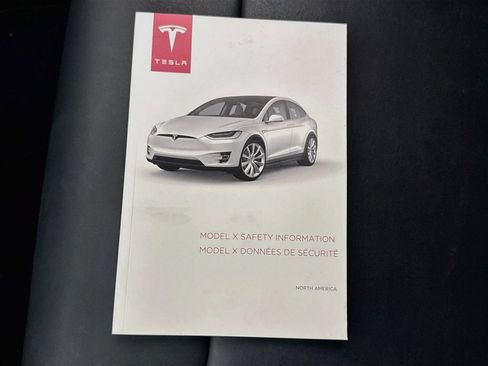 Used 2018 Tesla Model X 75D AWD/4WD image 40