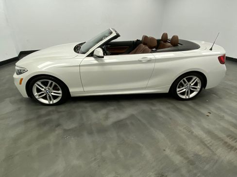 Used 2016 BMW 228i xDrive Convertible w/ M Sport Package AWD/4WD image 3