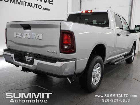 New 2026 RAM 3500 Tradesman AWD/4WD image 4
