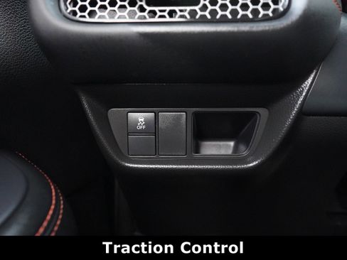 Used 2025 Honda HR-V Sport image 11