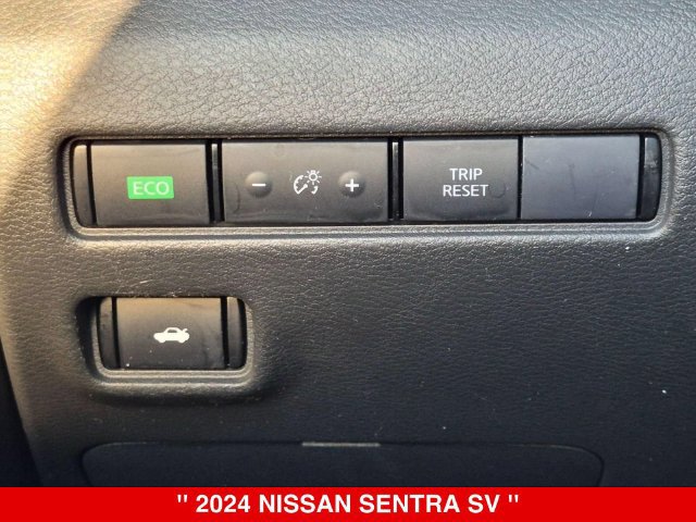 Certified 2024 Nissan Sentra SV FWD image 20