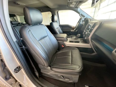 Used 2018 Ford F150 Lariat w/ Equipment Group 502A Luxury image 24