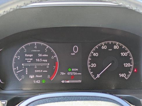 Used 2023 Honda Pilot Touring image 11