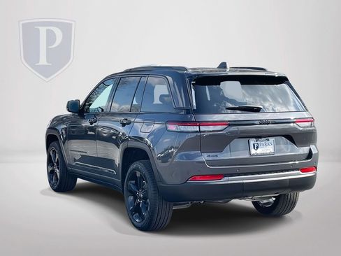 New 2026 Jeep Grand Cherokee Limited w/ Limited Altitude Package image 6