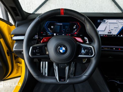Used 2025 BMW M5 Touring AWD/4WD image 25
