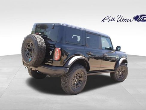 New 2026 Ford Bronco Badlands AWD/4WD image 3