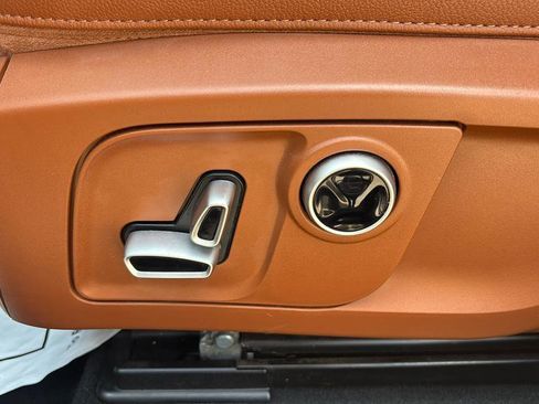 Used 2022 Maserati Levante Modena AWD/4WD image 19